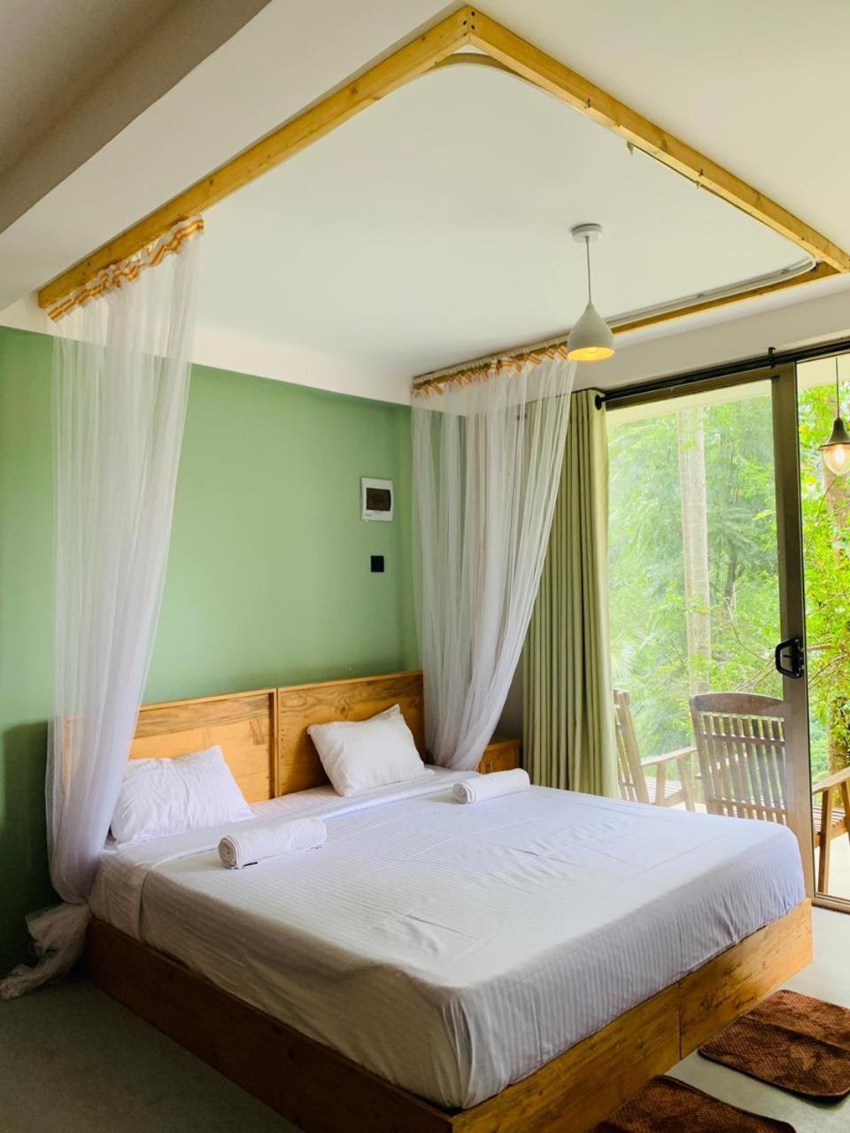 Hotel Happy Sky Ella Zewnętrze zdjęcie