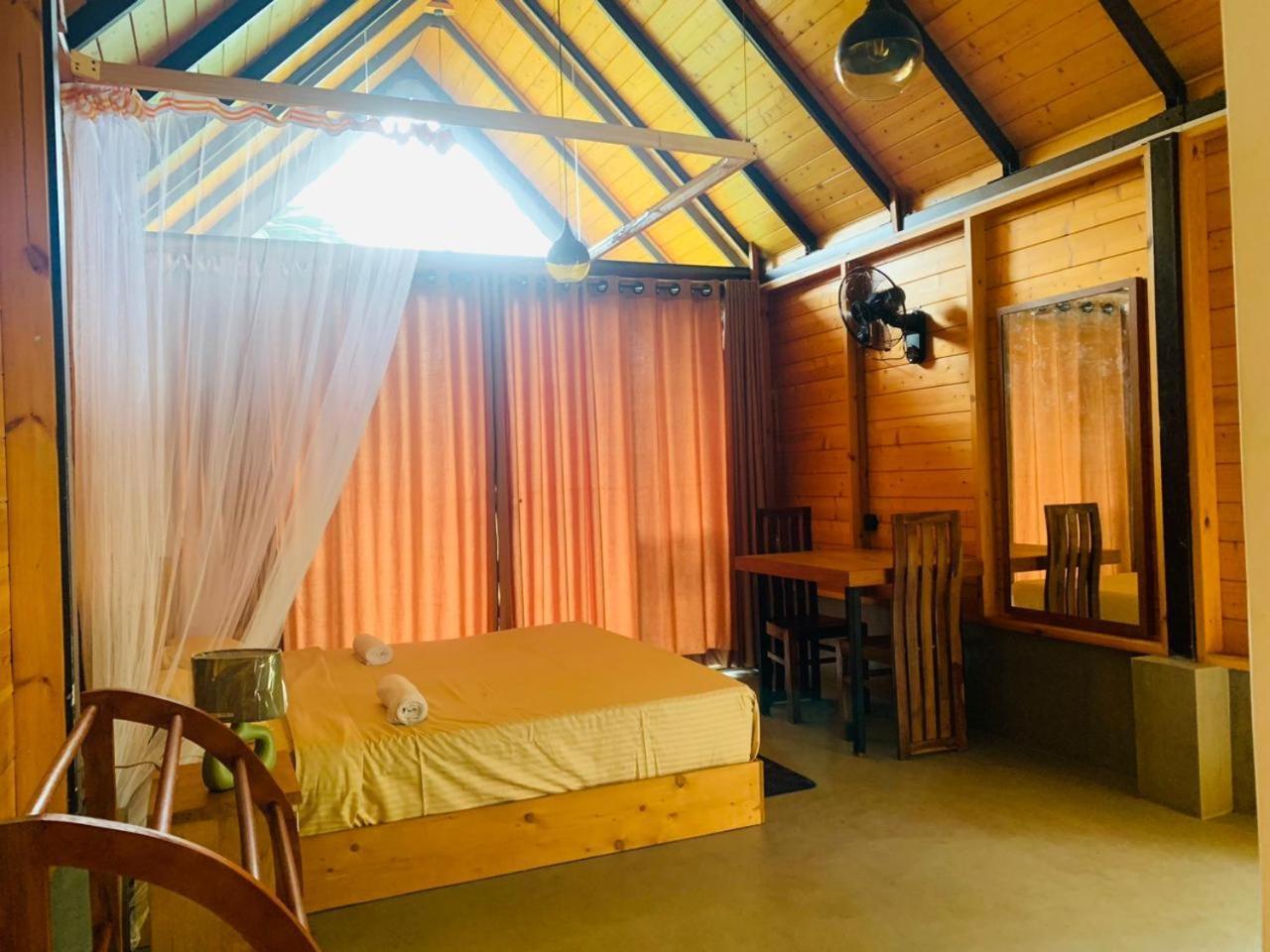 Hotel Happy Sky Ella Zewnętrze zdjęcie